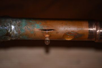 Burst pipe in South Vienna